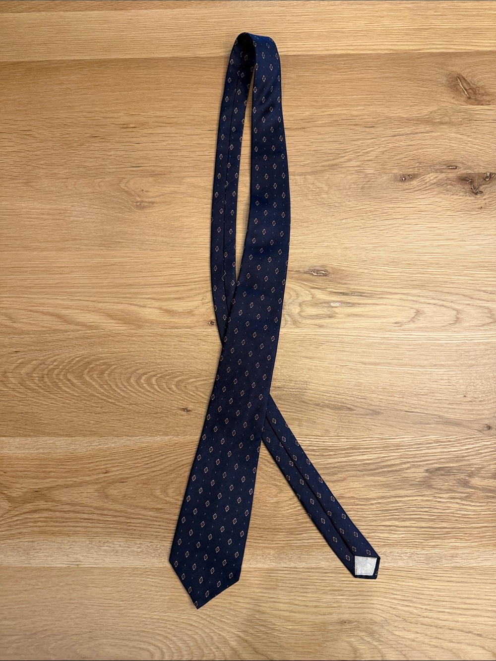 Calvin Klein Navy Diamond-Pattern Silk Tie